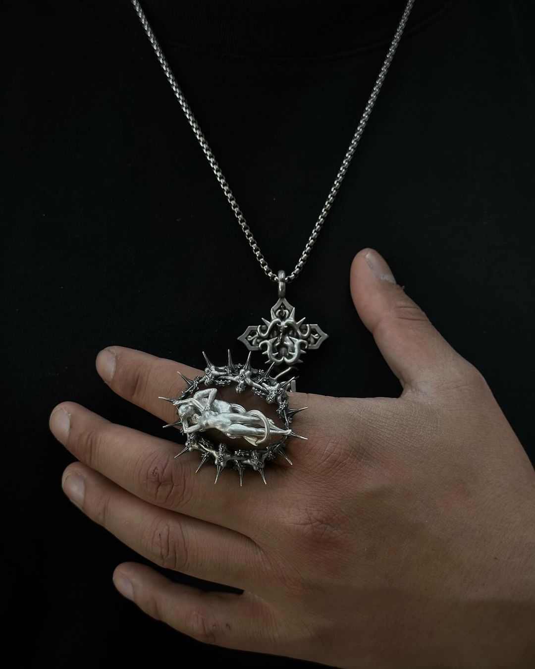 Devil K1ss Ring