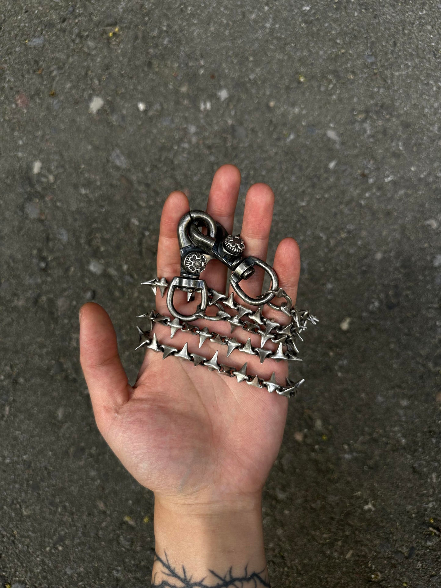 Razor wallet chain