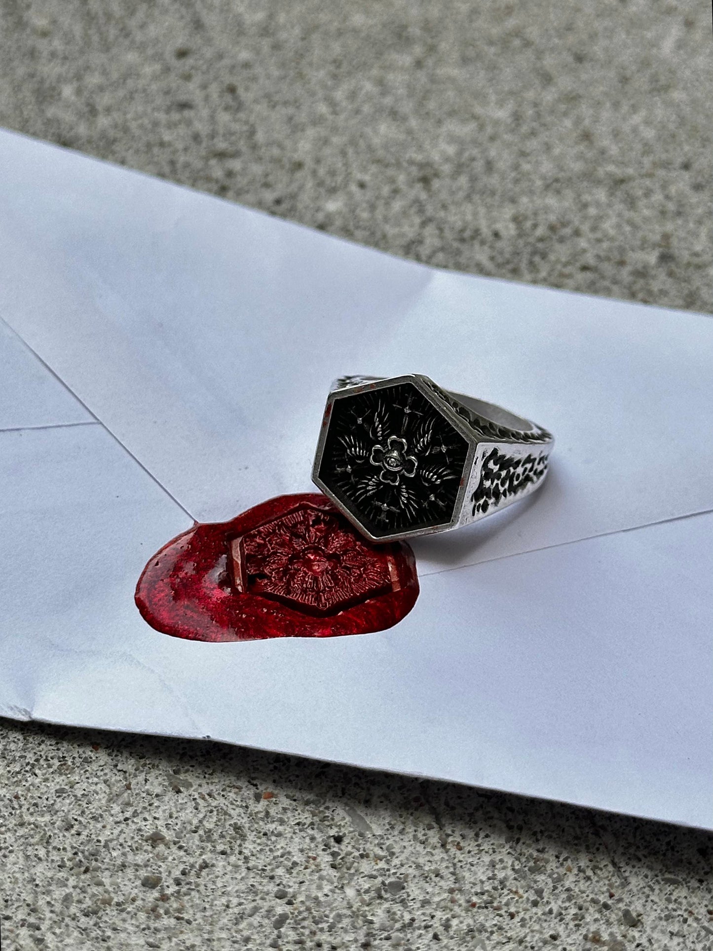 Stamp ring