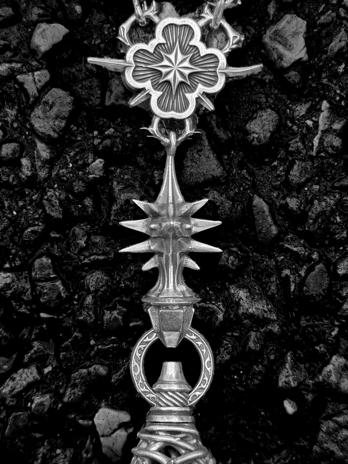 BELL NECKLACE