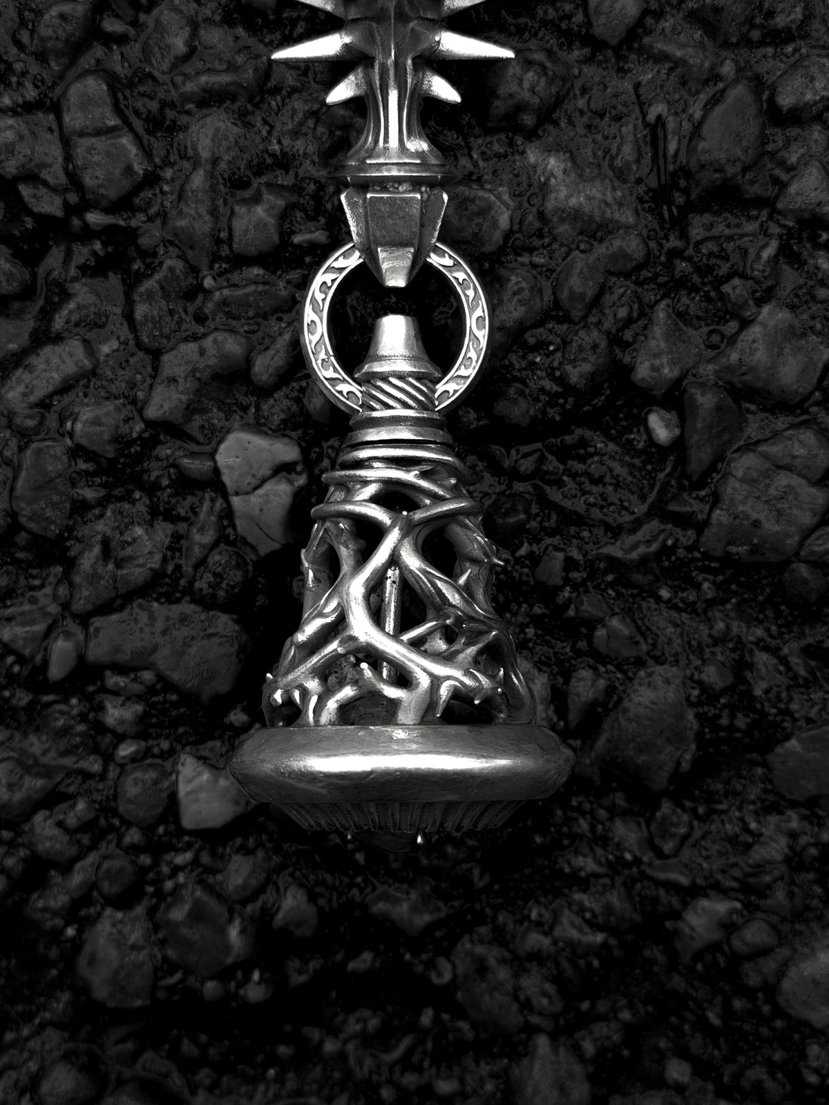 BELL NECKLACE