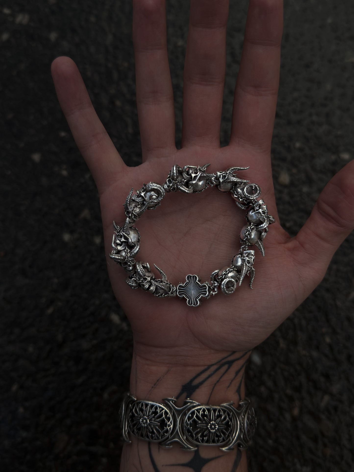 NEW! Dual Skull Bracelet