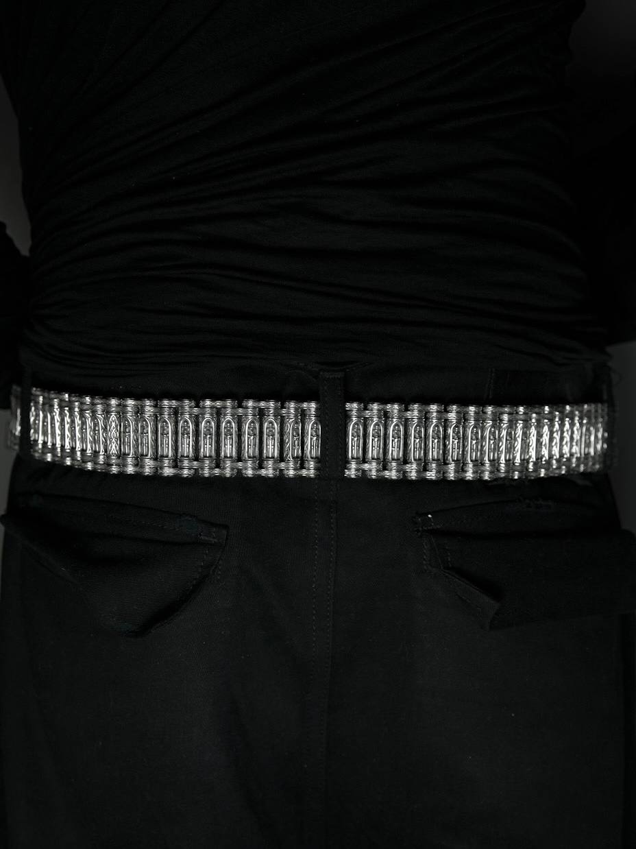 MAGAZINE BELT