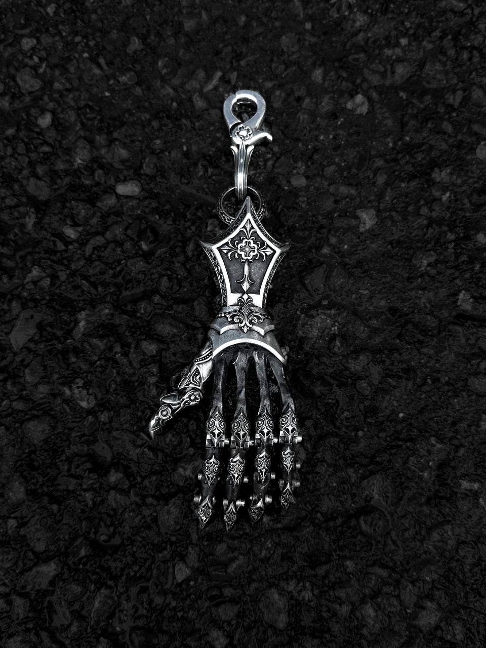 KNIGHTS GLOVE KEYCHAIN