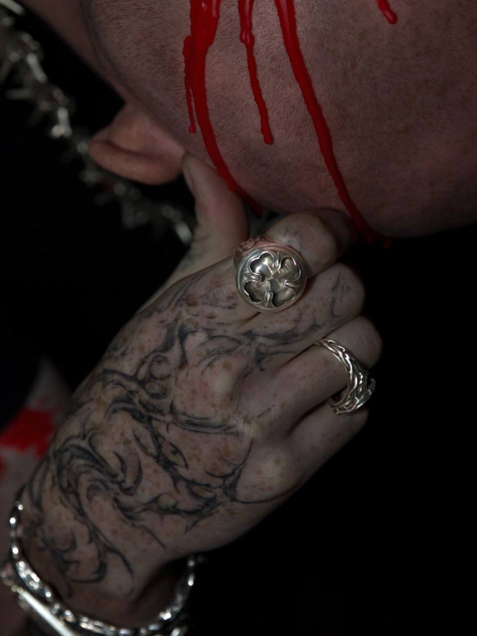 CRYSTAL SKULL RING - 925 SILVER